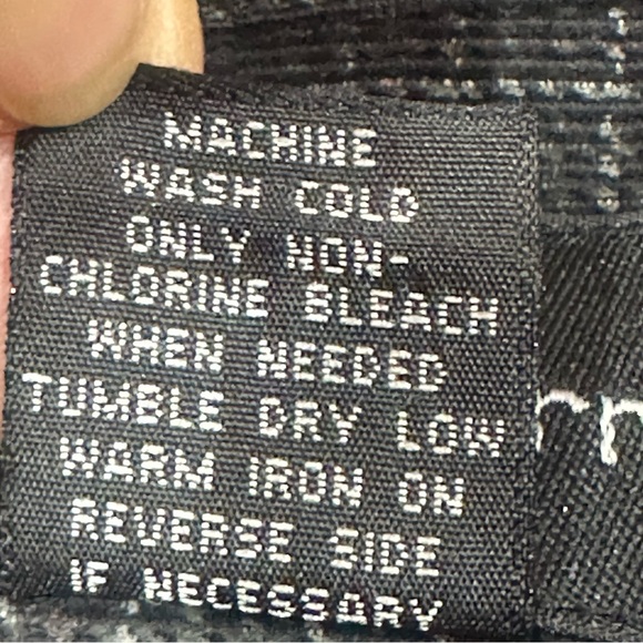 Croft & Barrow Corduroy Button-Down Plaid Black/White/Navy Size Medium EUC - Picture 7 of 11